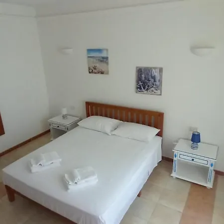 Apartment Domu Kokoro *